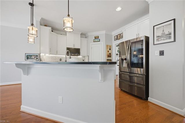 120 Peyton Randolph DR, Yorktown, VA 23692