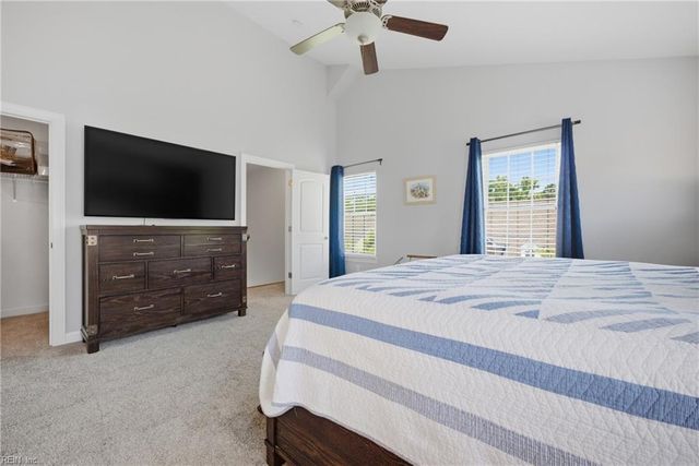 120 Peyton Randolph DR, Yorktown, VA 23692