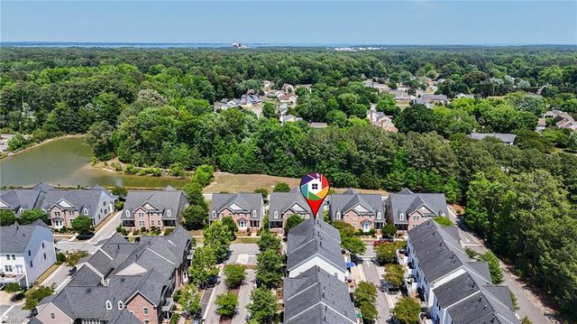 120 Peyton Randolph DR, Yorktown, VA 23692
