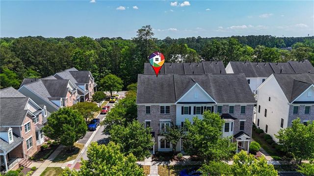 120 Peyton Randolph DR, Yorktown, VA 23692