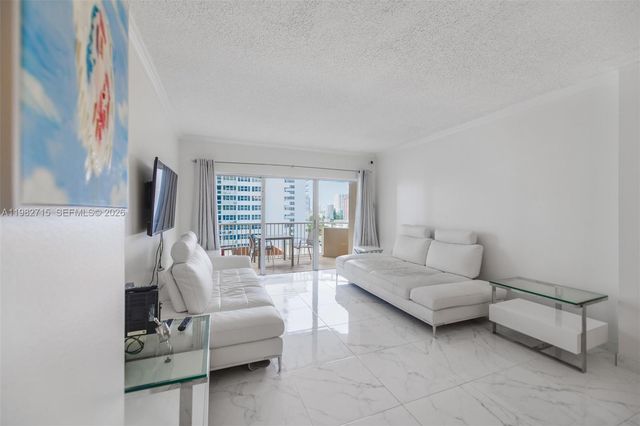 1980 S Ocean Dr 7A, Hallandale Beach, FL 33009