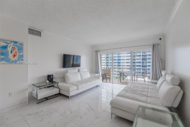 1980 S Ocean Dr 7A, Hallandale Beach, FL 33009