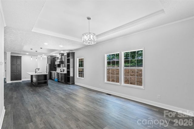 102 E WILKINS Street, Dallas, NC 28034