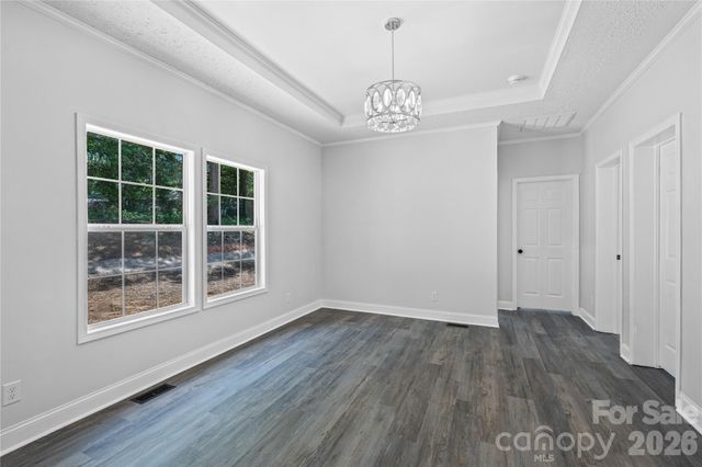 102 E WILKINS Street, Dallas, NC 28034
