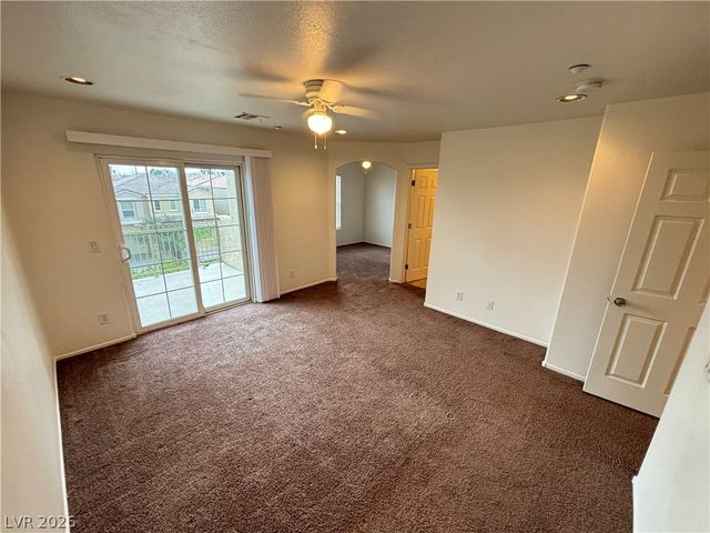 9137 Palatial Palette Court, Las Vegas, NV 89149