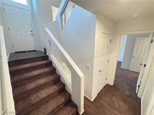 9137 Palatial Palette Court, Las Vegas, NV 89149