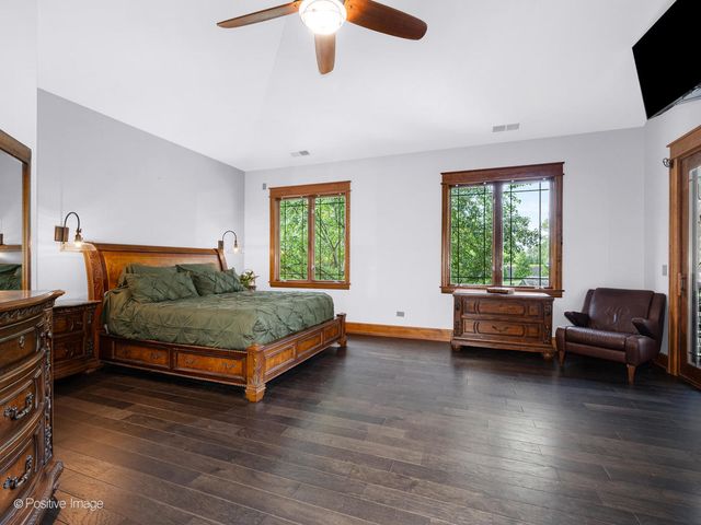 4218 Florence Avenue, Downers Grove, IL 60515