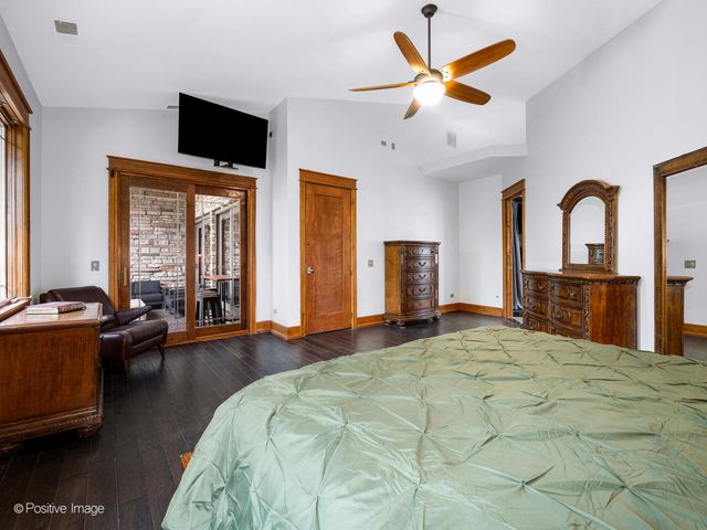 4218 Florence Avenue, Downers Grove, IL 60515