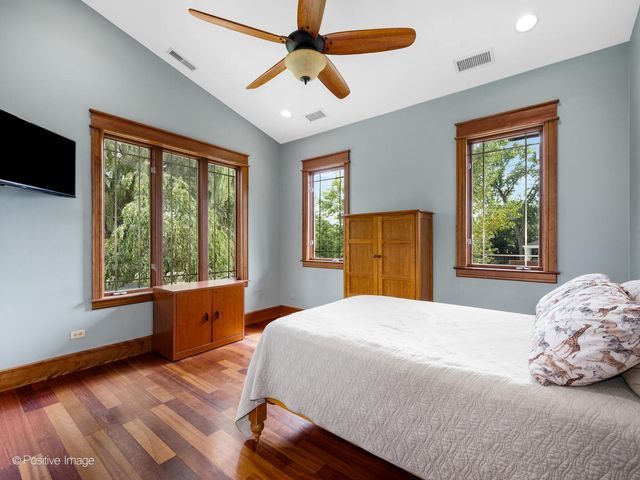 4218 Florence Avenue, Downers Grove, IL 60515