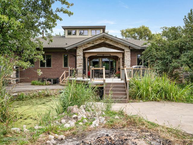 4218 Florence Avenue, Downers Grove, IL 60515