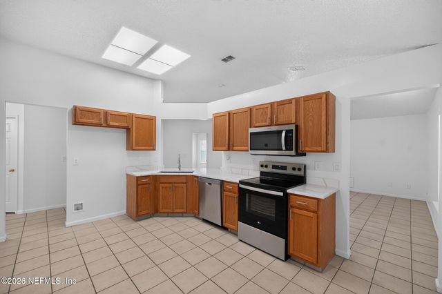 612 ABBEY Court, Orange Park, FL 32073