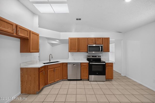 612 ABBEY Court, Orange Park, FL 32073