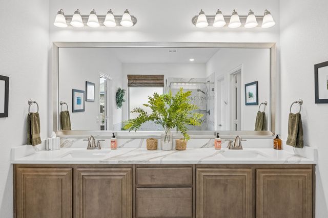 213 Lakewood Lane, Ponder, TX 76259