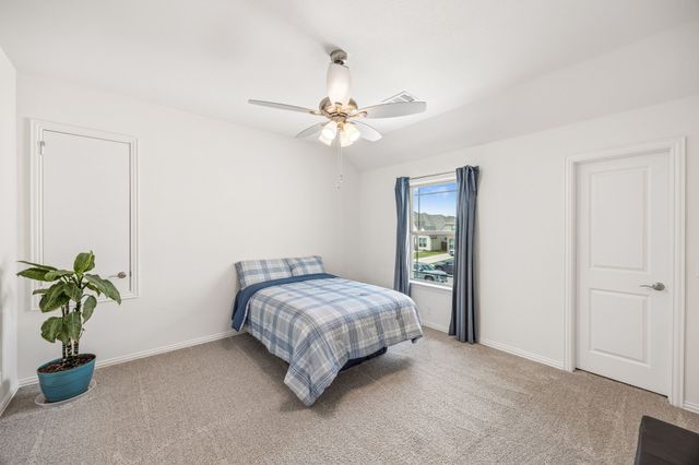 213 Lakewood Lane, Ponder, TX 76259