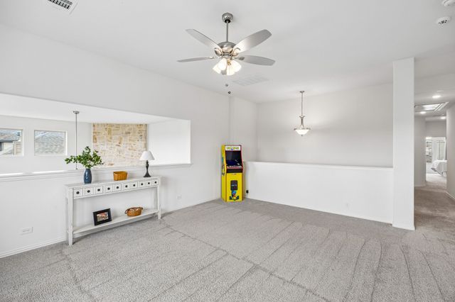 213 Lakewood Lane, Ponder, TX 76259