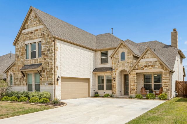 213 Lakewood Lane, Ponder, TX 76259