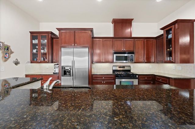 11008 NW 104th Terrace, Yukon, OK 73099