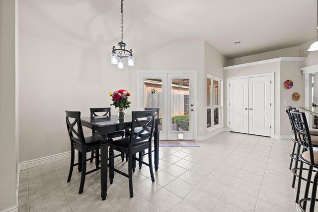 11008 NW 104th Terrace, Yukon, OK 73099