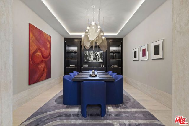 9200 Wilshire Boulevard 204W, Beverly Hills, CA 90212