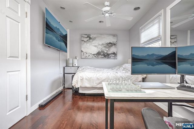 3-04 Bergen Avenue, Fair Lawn, NJ 07410