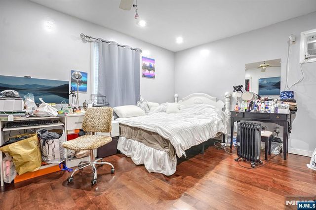 3-04 Bergen Avenue, Fair Lawn, NJ 07410