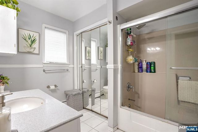 3-04 Bergen Avenue, Fair Lawn, NJ 07410