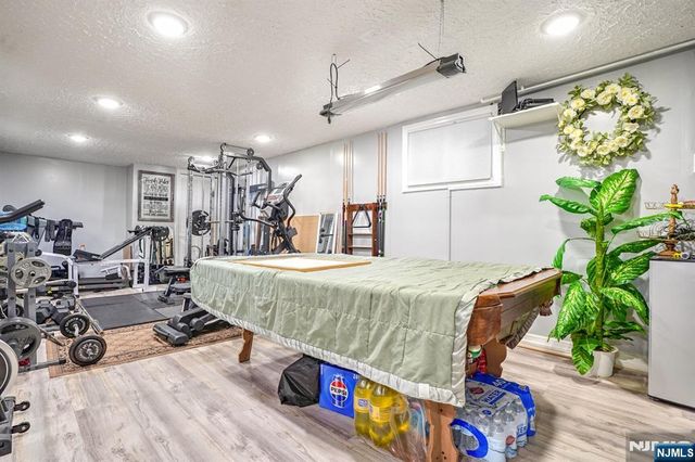 3-04 Bergen Avenue, Fair Lawn, NJ 07410