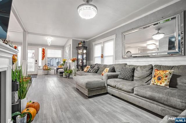 3-04 Bergen Avenue, Fair Lawn, NJ 07410