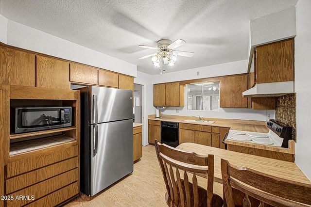 5827 E ANAHEIM Street, Mesa, AZ 85205