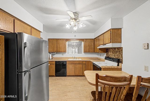 5827 E ANAHEIM Street, Mesa, AZ 85205