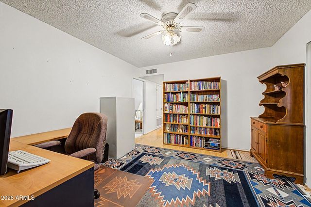 5827 E ANAHEIM Street, Mesa, AZ 85205
