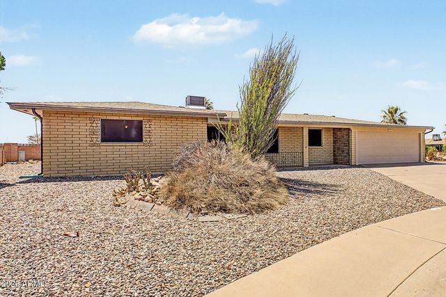 5827 E ANAHEIM Street, Mesa, AZ 85205