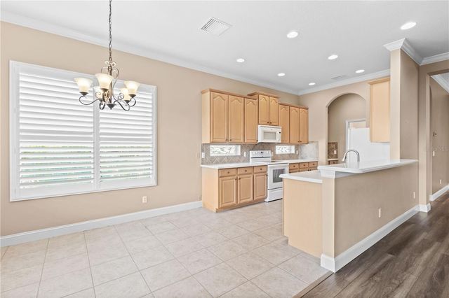 3604 SUMMERWIND CIRCLE, Bradenton, FL 34209