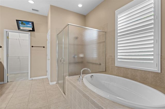 3604 SUMMERWIND CIRCLE, Bradenton, FL 34209