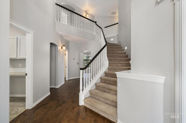 2910 S Mayflower Way, Boise, ID 83709