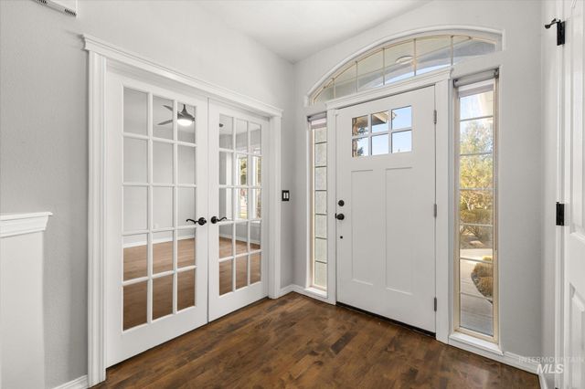 2910 S Mayflower Way, Boise, ID 83709