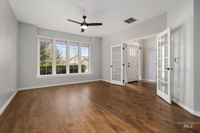 2910 S Mayflower Way, Boise, ID 83709