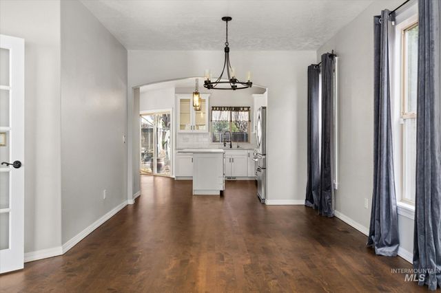 2910 S Mayflower Way, Boise, ID 83709