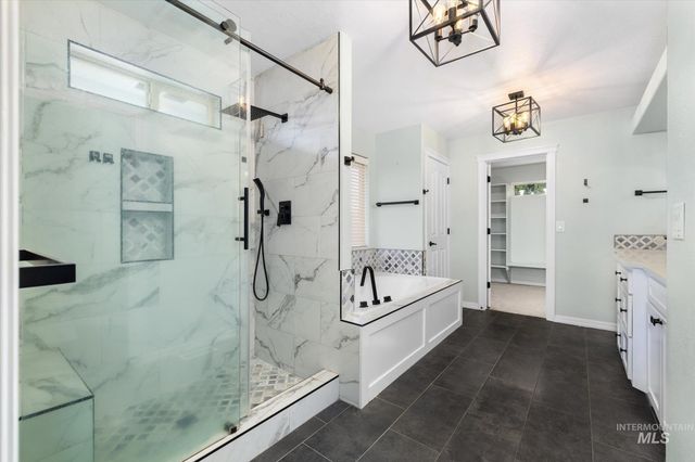 2910 S Mayflower Way, Boise, ID 83709