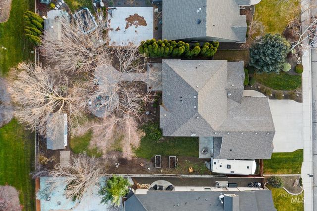 2910 S Mayflower Way, Boise, ID 83709