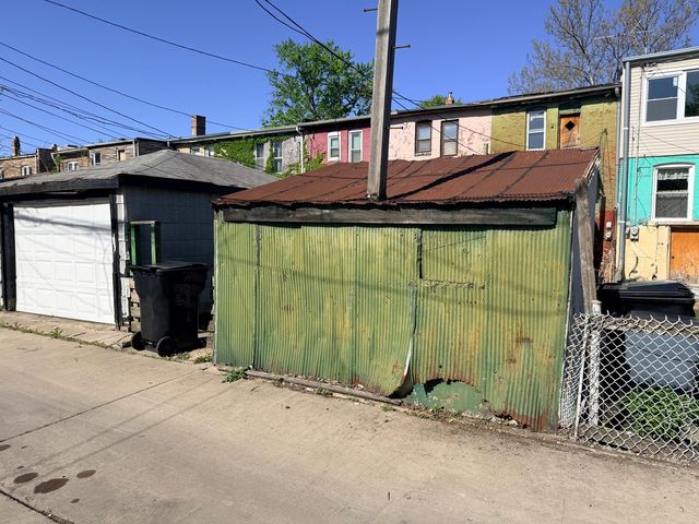 10609 S CHAMPLAIN Avenue, Chicago, IL 60628