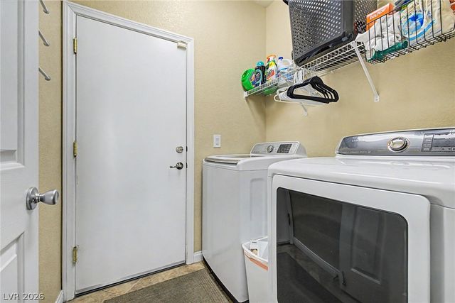 1147 Highbury Grove Street, Henderson, NV 89002