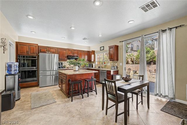1147 Highbury Grove Street, Henderson, NV 89002