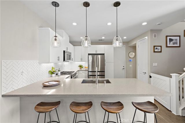 2 Agrios, Rancho Mission Viejo, CA 92694
