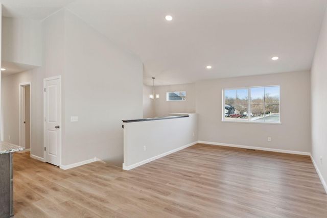 6502 Dale Circle SW, Waverly, MN 55390