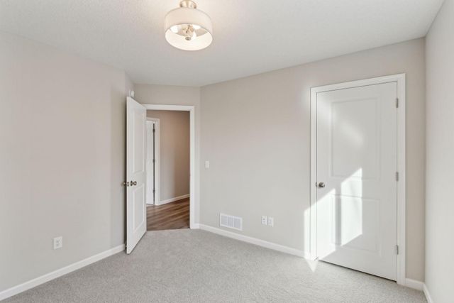 6502 Dale Circle SW, Waverly, MN 55390