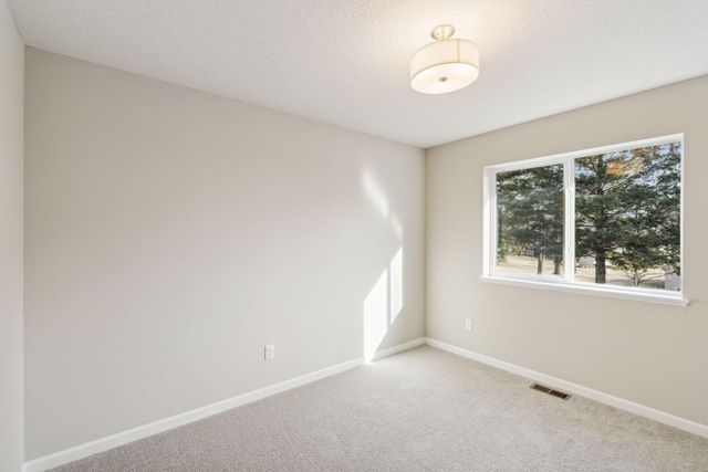 6502 Dale Circle SW, Waverly, MN 55390