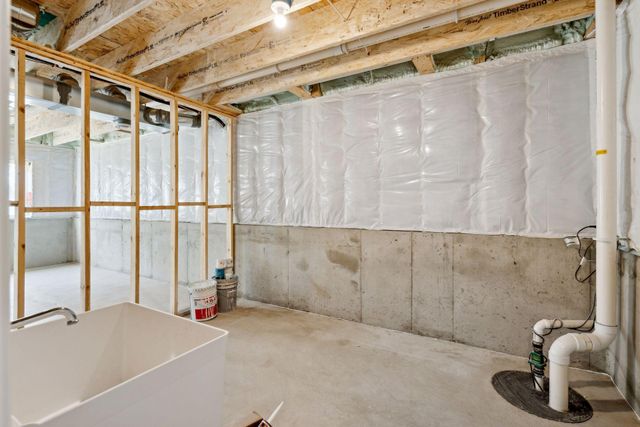 6502 Dale Circle SW, Waverly, MN 55390