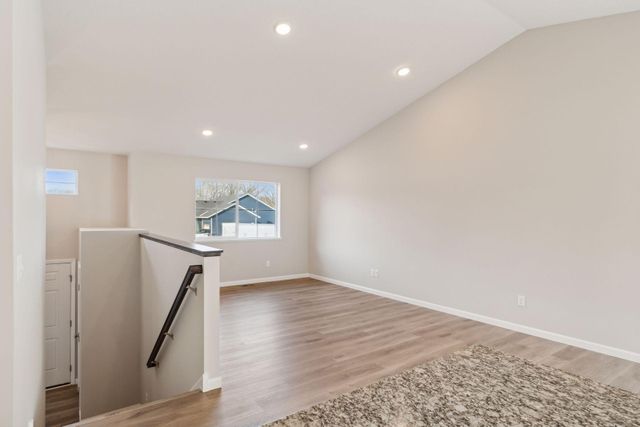 6502 Dale Circle SW, Waverly, MN 55390