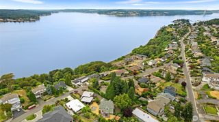 3721 Soundview Drive W, University Place, WA 98466